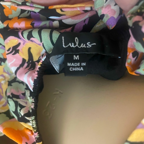 Lulu's Smocked flower sundress - Picture 7 of 7